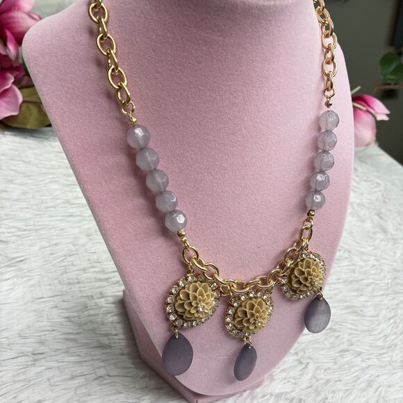 Plunder Gold Tone Purple Beaded Tan Floral Crystal Statement Necklace Women’s - Picture 7 of 10